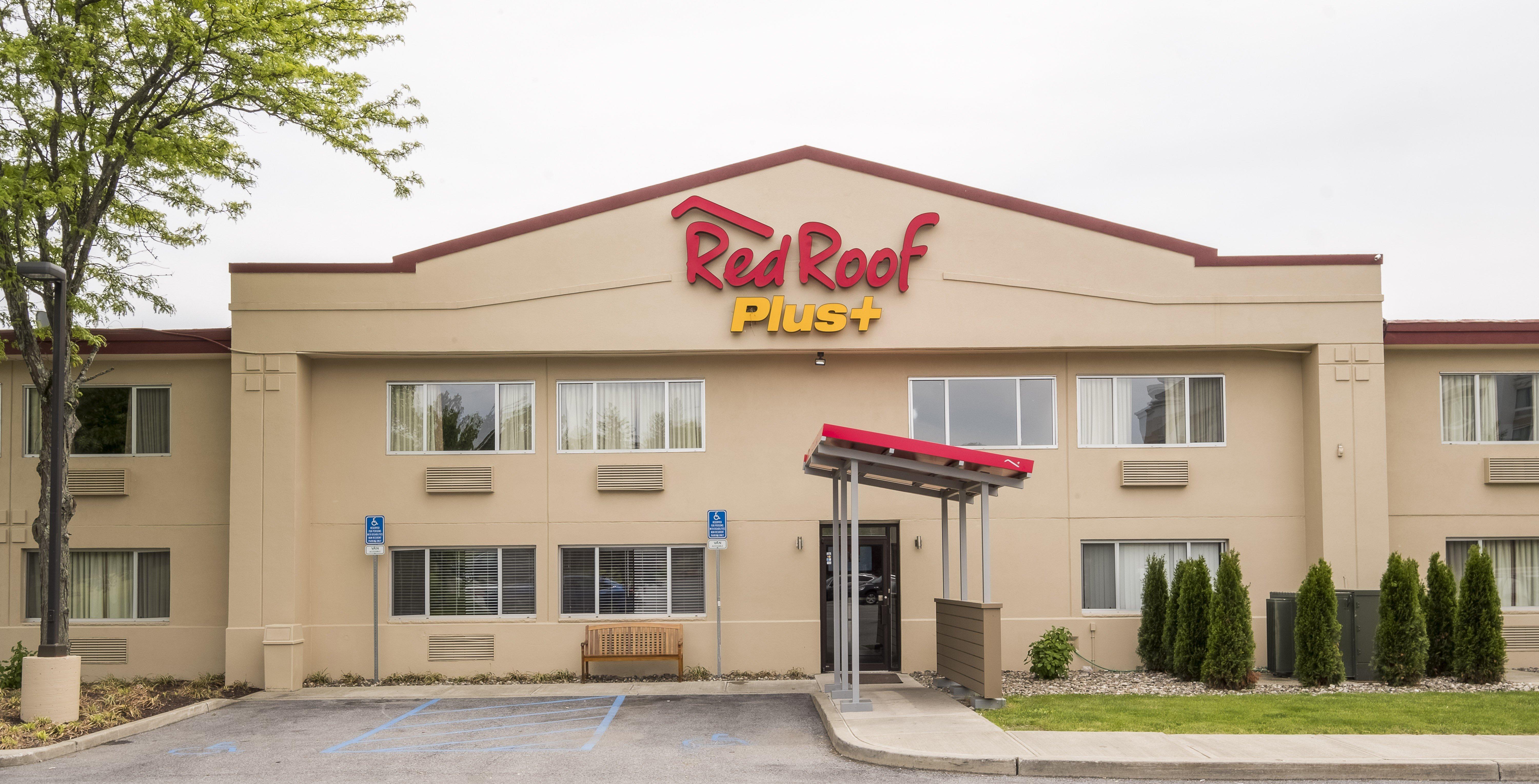 Red Roof Plus+